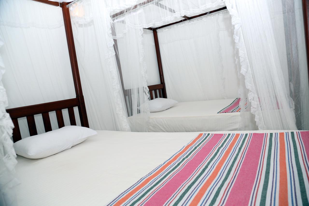Gihan Guesthouse Mirissa Exterior foto